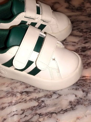 Adidas baby sneakers like new, size 23, white and green