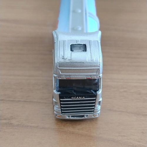 Scania Toy Tanker Truck used for Liquid Transport 1/87 Scale