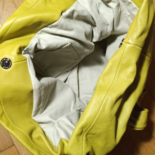 Leather bag coccinelle