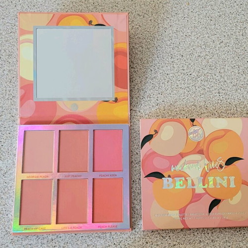 BH Cosmetics Bellini Blush Palette like new