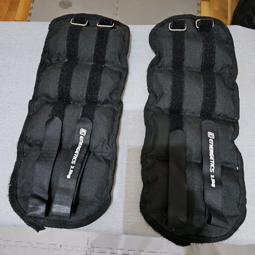 Ankle and wrist weights like new 2.5kg for hands and feet
