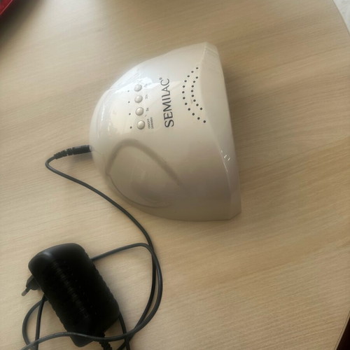 Semilac UV LED 24W/48 curing lamp like new with manicure accessories