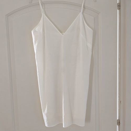 Zara white tank top like new, size M