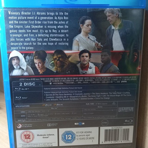 Star Wars The Force Awakens Blu-Ray like new with English subtitles