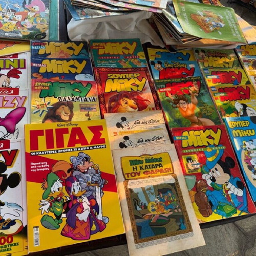 Megalo Miky comics used, set of 26 with other Disney magazines