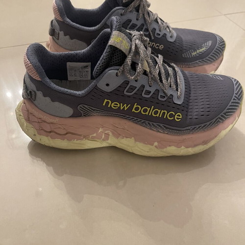 New Balance women's athletic shoes, size 38, multicolor