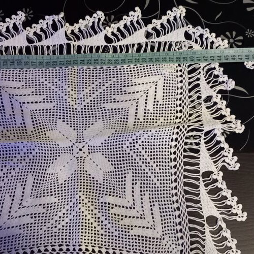 Handmade crochet table linens set of 2 like new