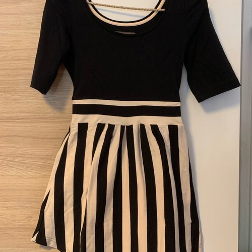 Review short striped dress used, size S, black and beige