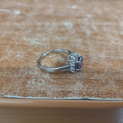 925 Silver Ring with Genuine Amethyst Like New