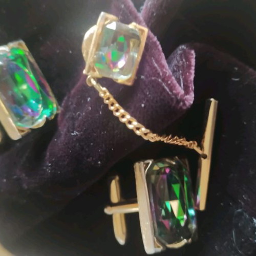 Vintage cufflinks with colored stone and tie pin used