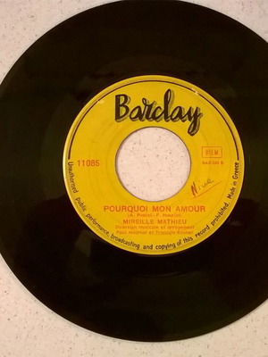 Vinyl record 45 Mireille Mathieu used, 1966 without sleeve