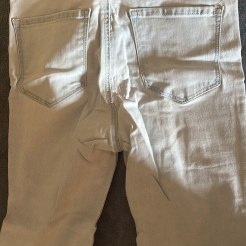 Stradivarius denim jeans with knee rip, size S
