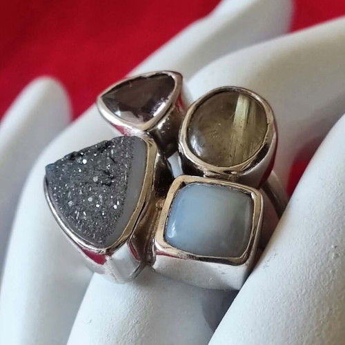 Silver ring 925 with four different gemstones like new