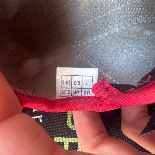 Madrock climbing shoes like new, size 39.5, women's/unisex