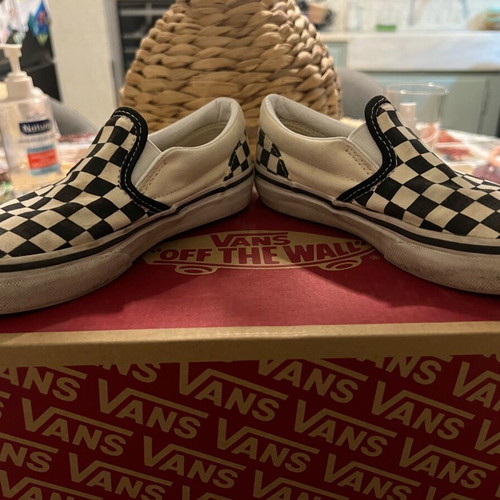Vans Of The Wall SlipOn kids shoe No 30 like new
