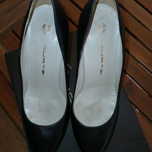 Mourtzi Black Classic Pumps used, heel height 11cm