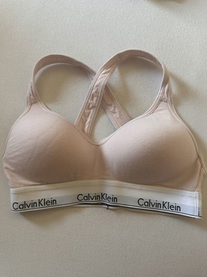 Calvin Klein sports bra used, pink, size S/M