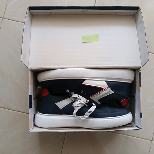 Men's sneakers new, size 44, white and blue