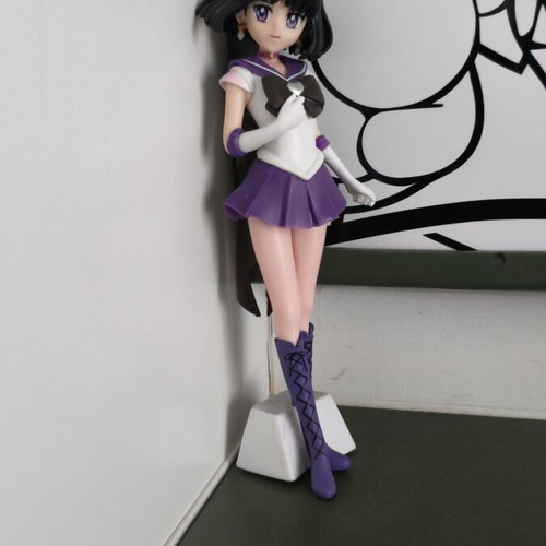 Sailor Saturn figure like new