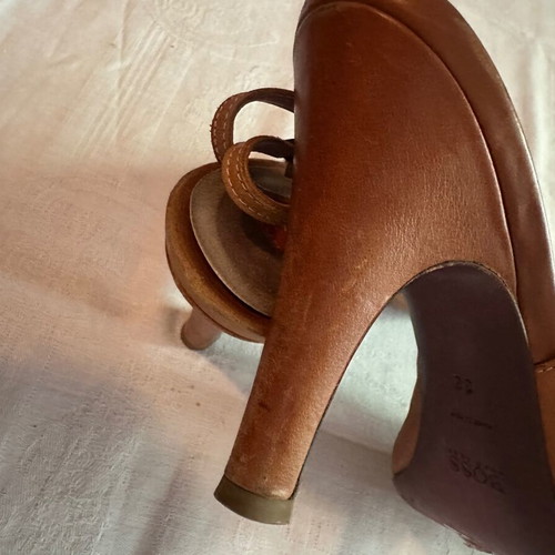 BOSSH women's sandals size 39, tan color, 10 cm heel