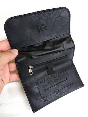 Tobacco pouch new with magnetic clasps and zipper compartment