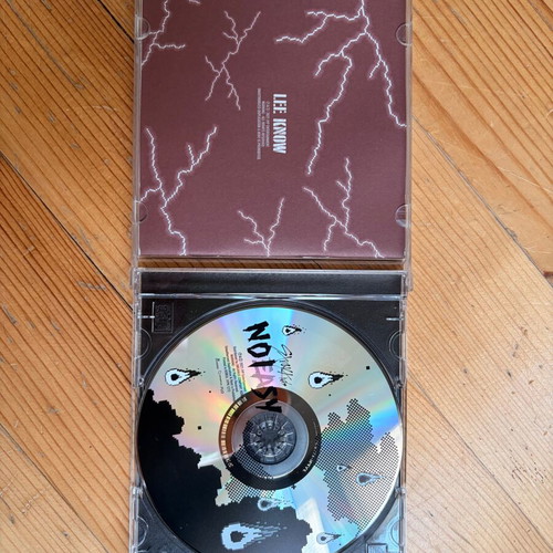 Stray Kids Lee Know Noeasy digipack Kpop album