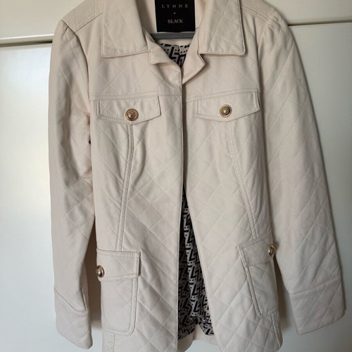 Lynne Quilted Faux Leather Jacket with Belt like new, white
