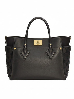 Louis Vuitton On My Side MM Tote bag like new, black leather