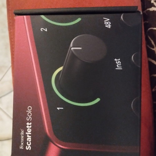 Focusrite Scarlett Solo recording system like new with microphone and headphones