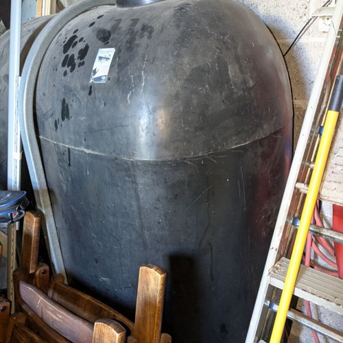 Plastic oil tank used, 1 ton capacity, indoor