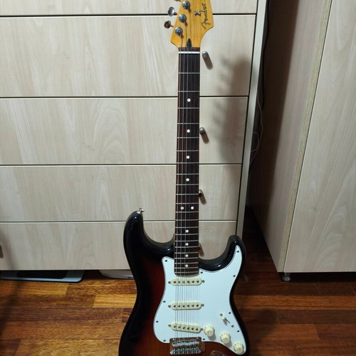Fender Player II Strat RW 3TS new in excellent condition