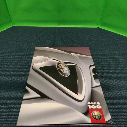 Alfa Romeo 166 official illustrated brochure like new
