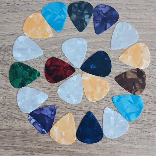 Guitar picks colorful, pack of 20, new