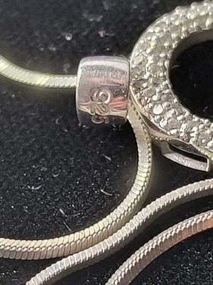Silver pendant with chain 25 like new, 40cm
