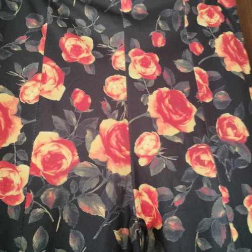Elastic pants with back zipper, like new, size L, multicolor