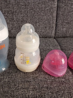 Moimbere and Chicco pacifiers like new, set of 2 each
