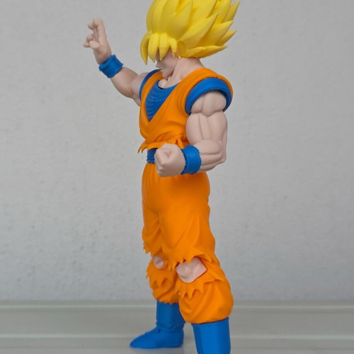 Son Goku Dragon Ball figure 23 cm new