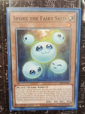 Spore the Fairy Seed card like new with Ultra Pro sleeve