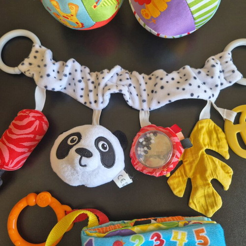 Soft baby toys like new, set