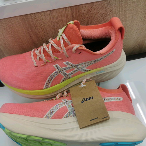 Asics Gel-Nimbus 27 TR sports shoes new, size 40, colorful