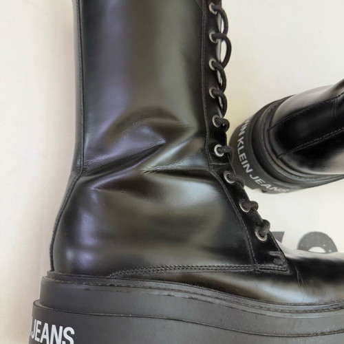Calvin Klein Jeans boots No39 like new, black