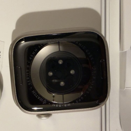 Apple Watch Series 9 45mm Silver like new with accessories