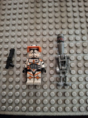 Lego Clone Commander Cody with IG-11 Droid gift, new