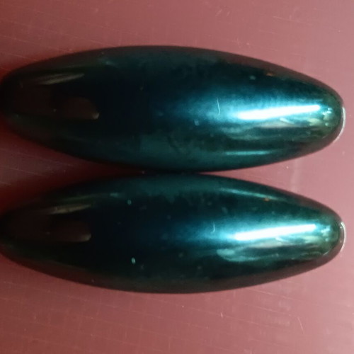 Magnetic pair like new