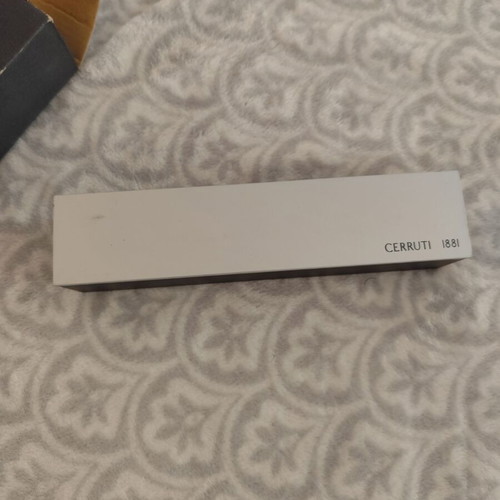 Cerruti 1881 pen like new with case