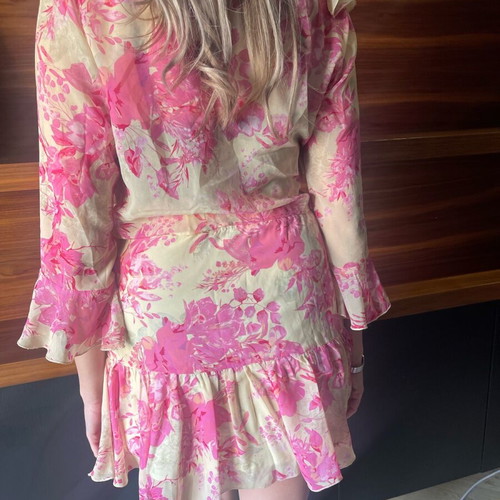 Iraida set like new with top and skirt m/l
