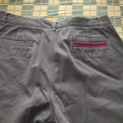 Nike men's shorts size Large like new, gray
