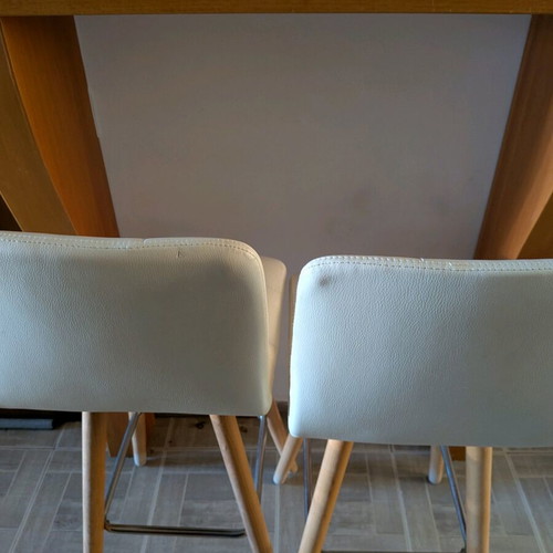 Bar stools set of 2 like new