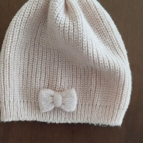 Children's girls set hat and neck warmer 4-8 years like new