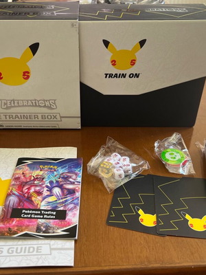 Pokémon Celebrations Elite Trainer Box like new without booster pack with sleeves